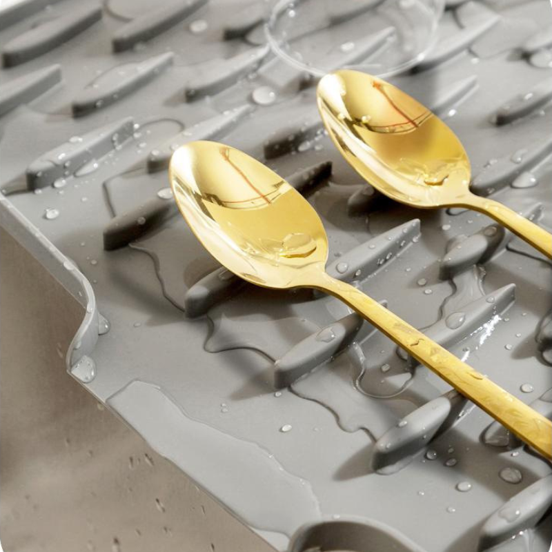 Silicone Countertop Drying Mat - Heat-Resistant Dish Drain Pad
