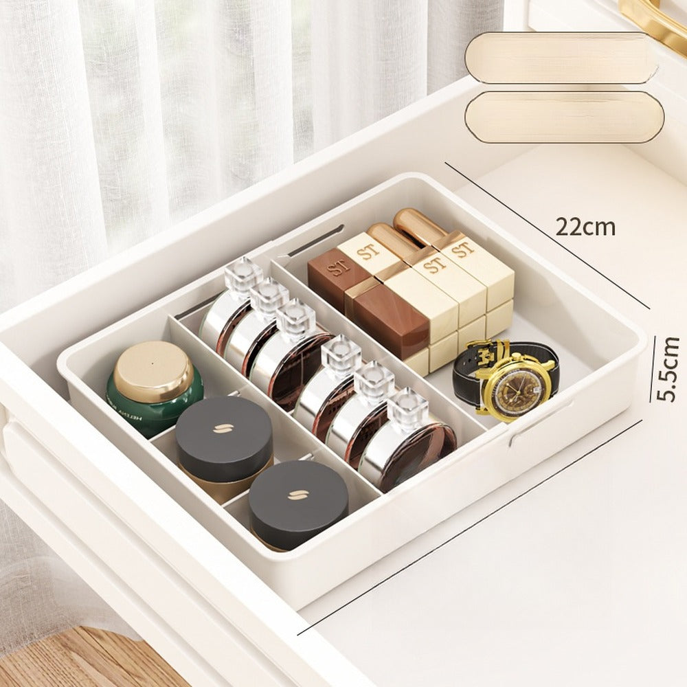 Medium expandable drawer organizer with 3 dividers