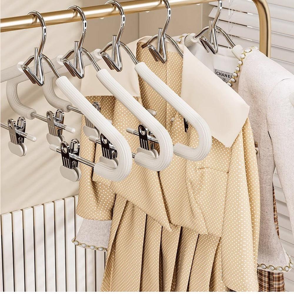 Adjustable clip set hanger