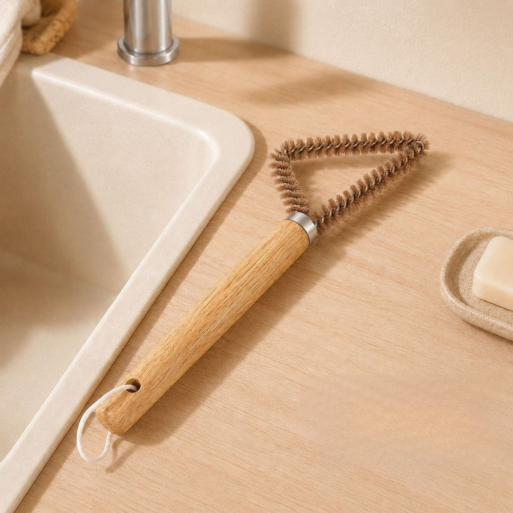 Wooden handle with hanging loop